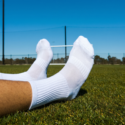 8x Pairs of Plain Grip Socks (White)