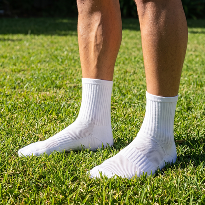 8x Pairs of Plain Grip Socks (White)